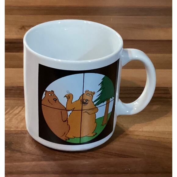 Far Side by Gary Larson 1981 Vintage "Bears In Crosshair" 8 Oz Coffee Mug - Picture 3 of 9